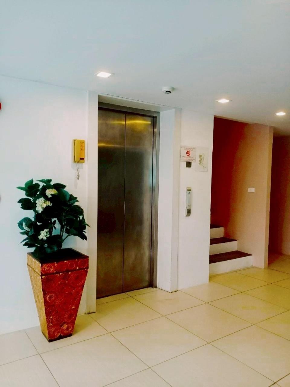 Hotel Nantra