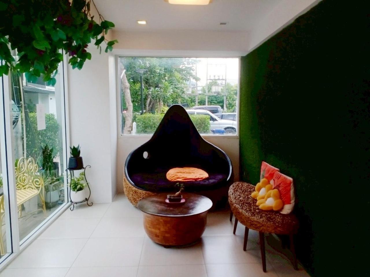 Nantra Hotel 3*